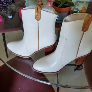 Stitch Fix MIA Glinda Bootie size 7 1/2